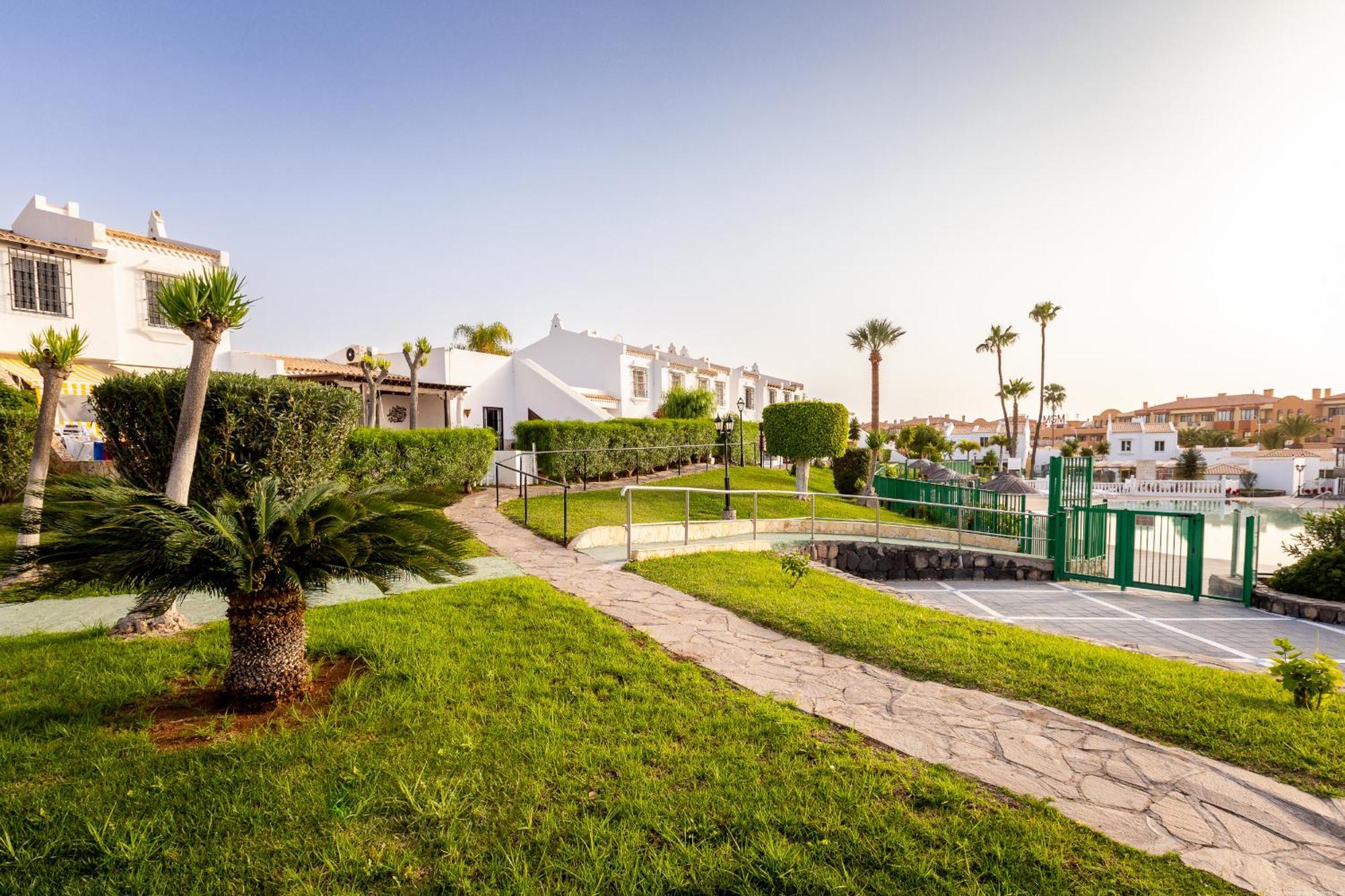 Bungalow In Golf Del Sur San Miguel de Abona Exterior photo